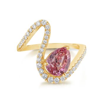18K Yellow Gold Lotus Garnet/Diamond Ring